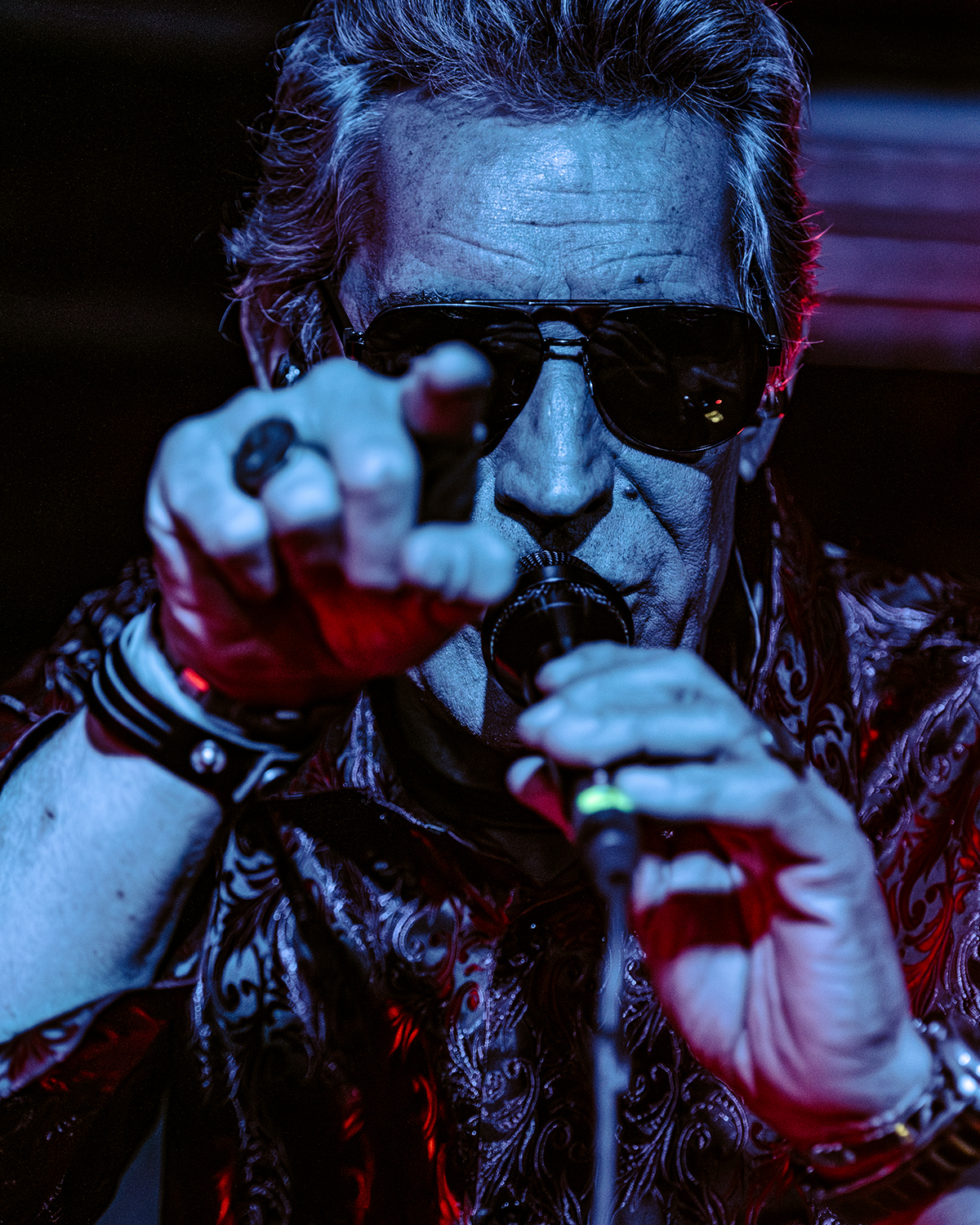 Unto Others: Revivió el Rock and Roll